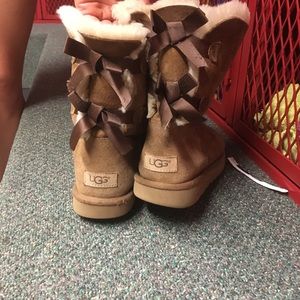 Brown Bailey Bow Uggs